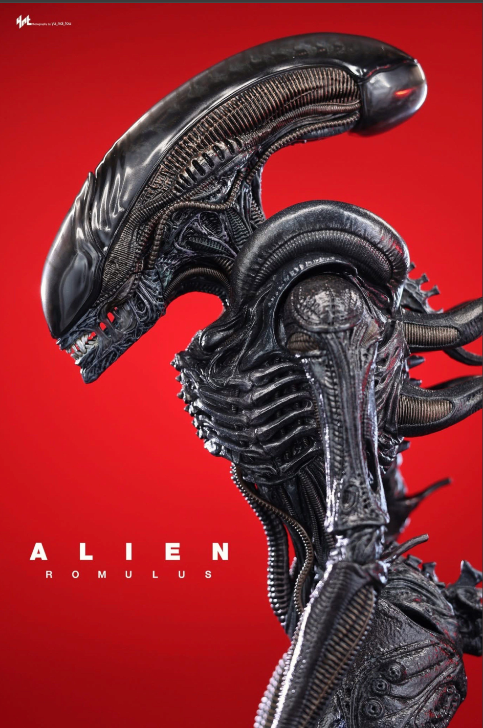 Hot toys mms784 Alien Romulus 1/6 Scorched Xenomorph Collectible Figure