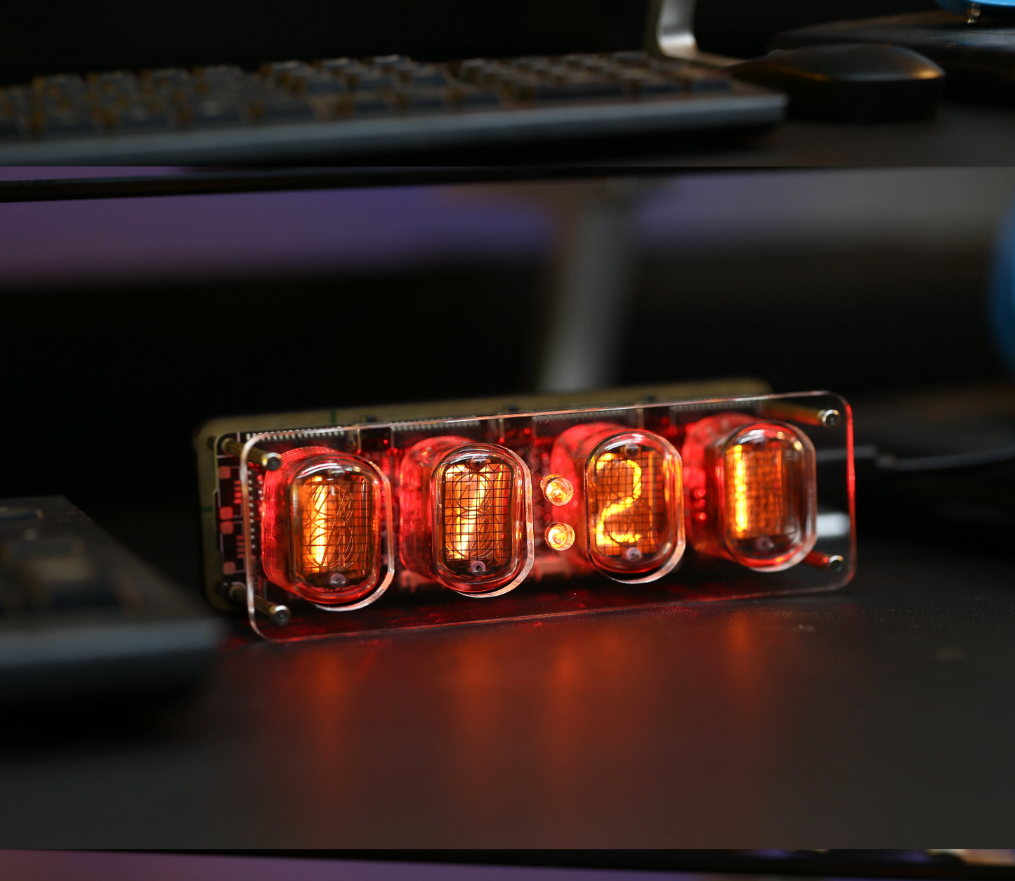 IN12 Nixie Tube Clock Retro Desk Alarm with Multiple Backlight、USB-C Gift