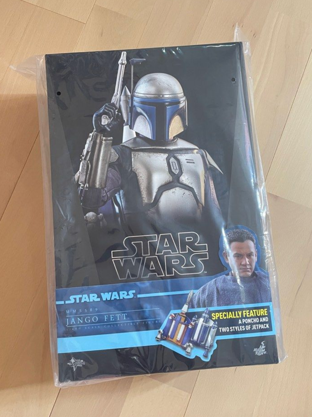 Hot Toys MMS 589 Star Wars II : Attack Of The Clones – Jango Fett