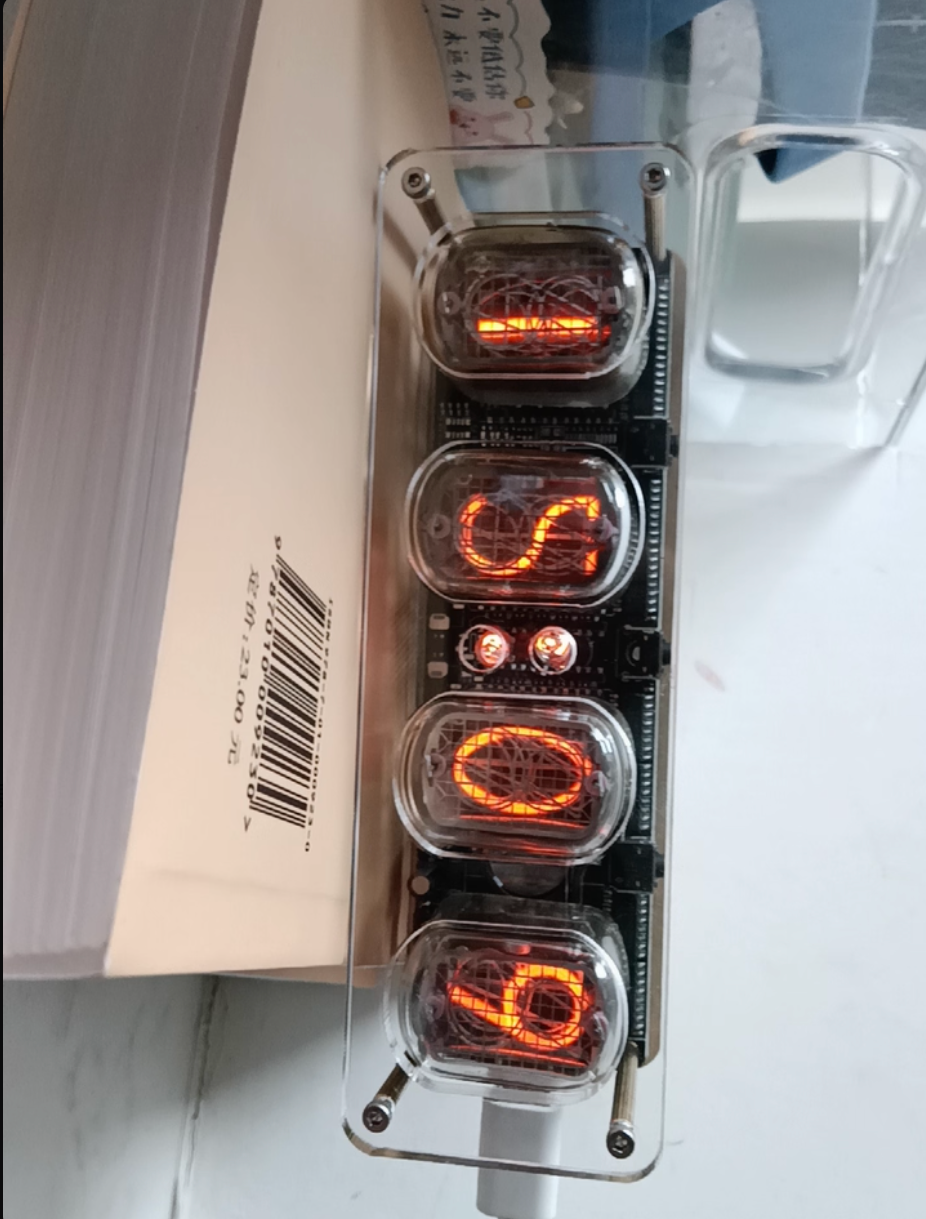 IN12 Nixie Tube Clock Retro Desk Alarm with Multiple Backlight、USB-C Gift