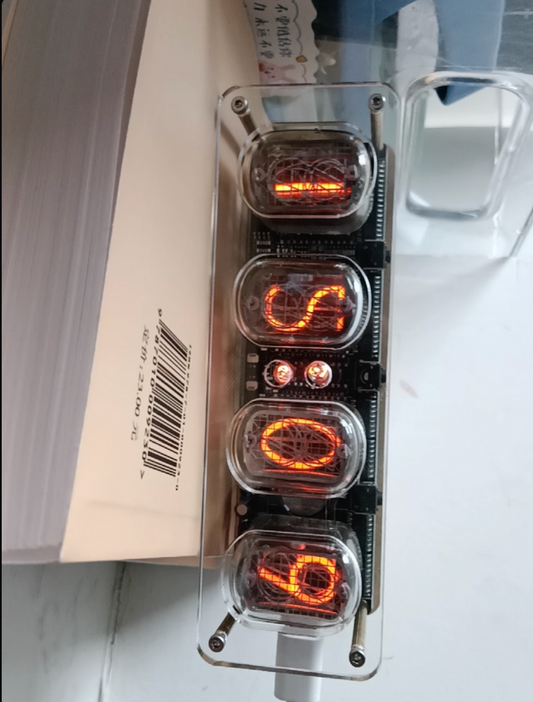 IN12 Nixie Tube Clock Retro Desk Alarm with Multiple Backlight、USB-C Gift