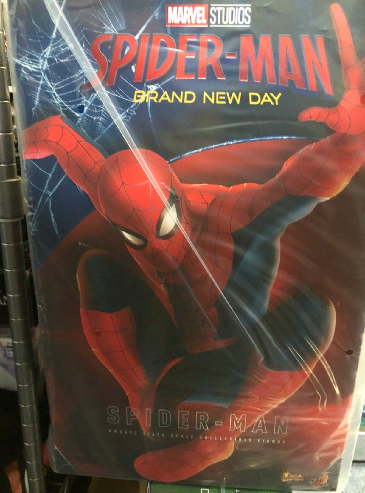 Hot Toys MMS892 Spider-Man: Brand New Day 1/6 Spider-Man