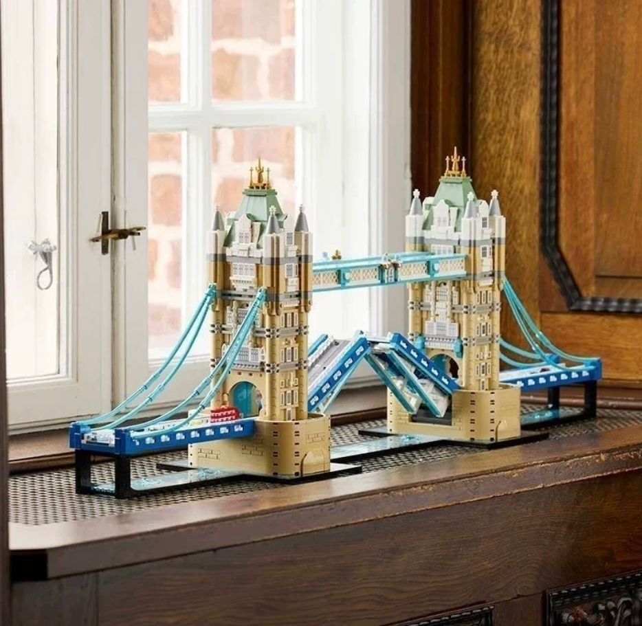London Tower Bridge Extension MOC Fit for 10214 Tower Bridge