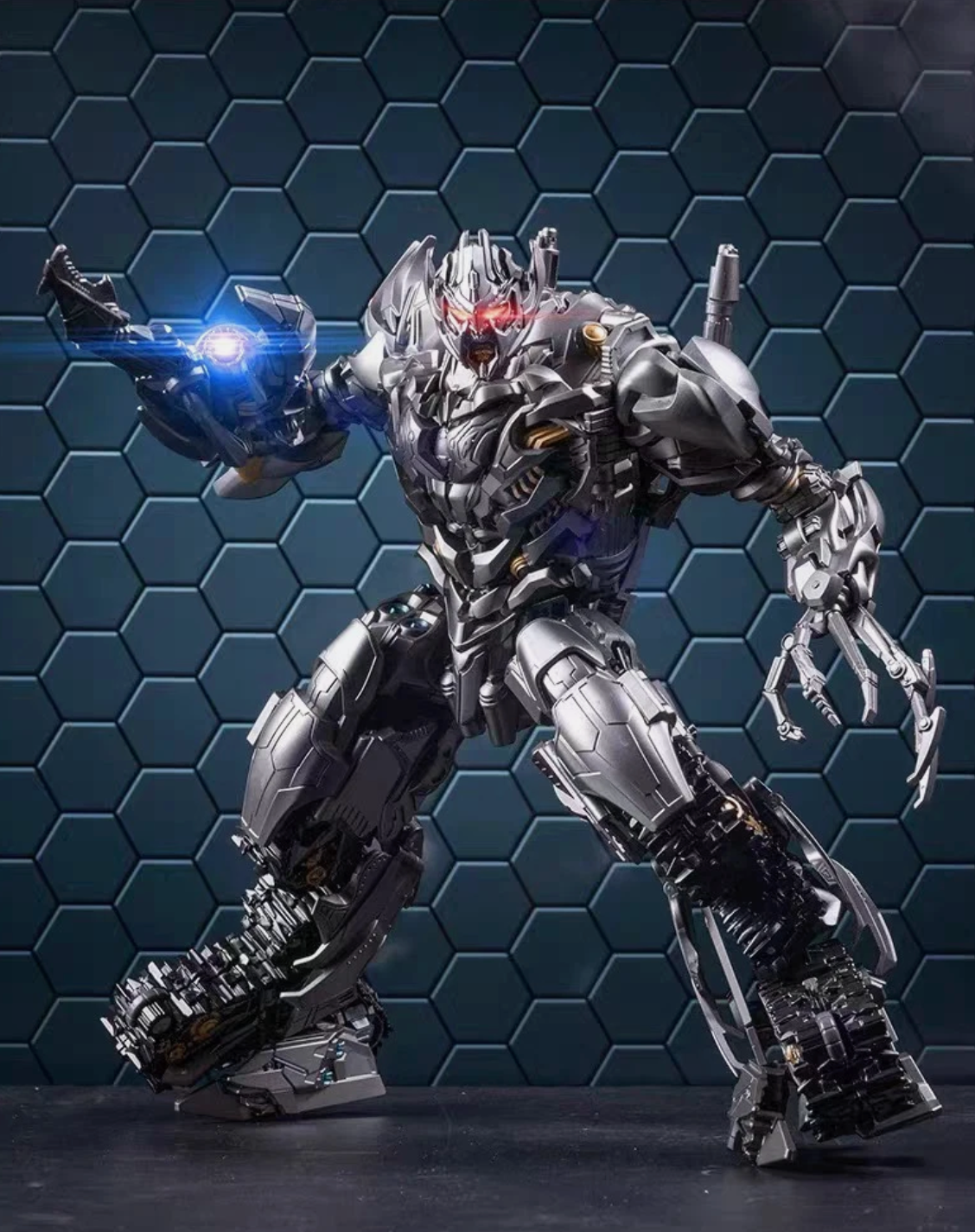 BMB Transformation LS06 Megatron Tank Mega Commander Figure/Holiday Gift