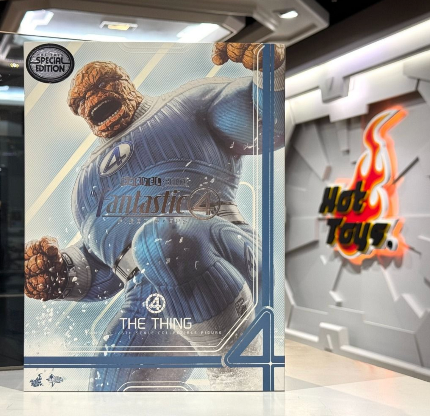 Hottoys MMS813B The Fantastic Four First Steps - 1/6 The Thing with bonus part