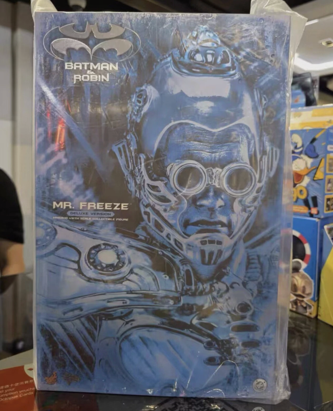 Hot Toys MMS800 Mr. FREEZE BATMAN& Robin 1/6 Figure Deluxe Version in stock